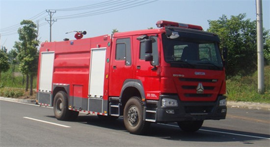 ��(gu��)��8������HOWO��ĭ����܇(ch��)